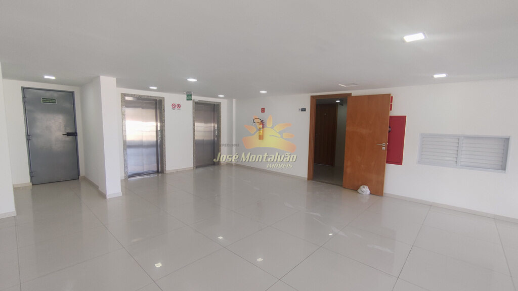 Alugo apartamento térreo mobiliado de 2 Quartos, Praia do Flamengo, Salvador, Bahia.