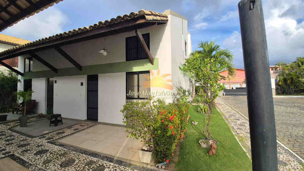 Alugo Village com 3 quartos em Stella Maris, Salvador, Bahia.