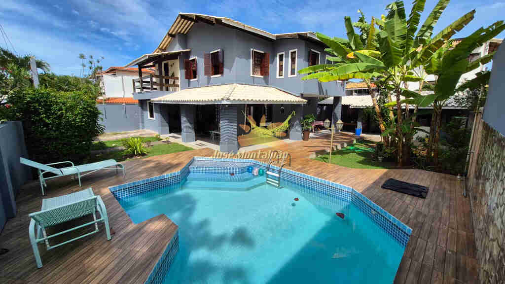 Alugo Casa 5 quartos em Vilas do Atlântico, Bahia.