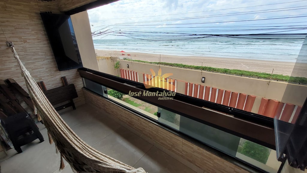 For sale! 2-bedroom village, sea front, in Praia do Flamengo, Salvador, Bahia.
