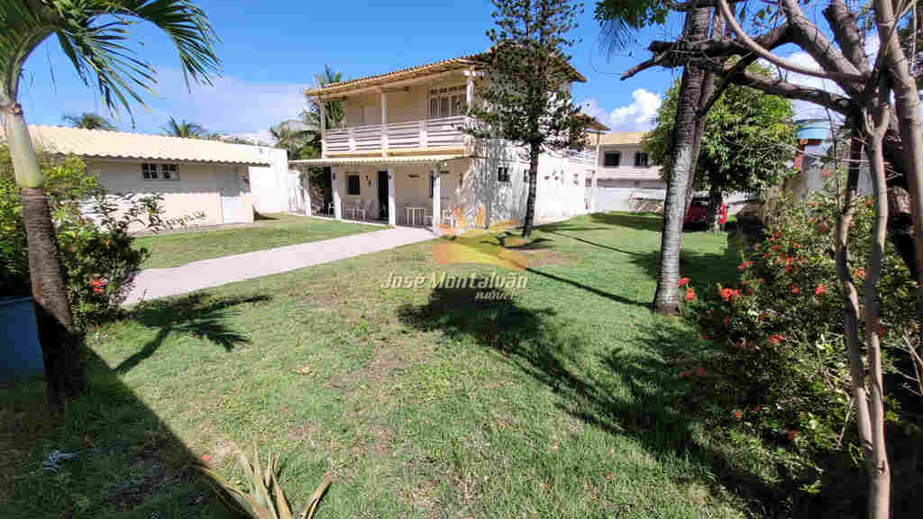 For Sale! 6 bedroom duplex house, sea view in Praia do Flamengo, Salvador, Bahia