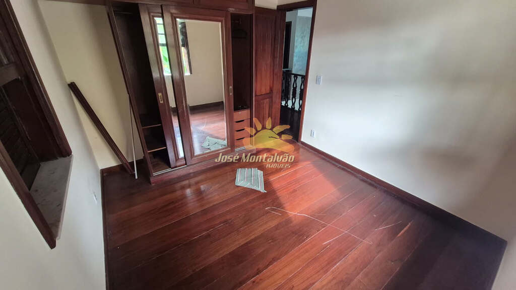 Vendo Casa 5 quartos em Vilas do Atlântico, Bahia.
